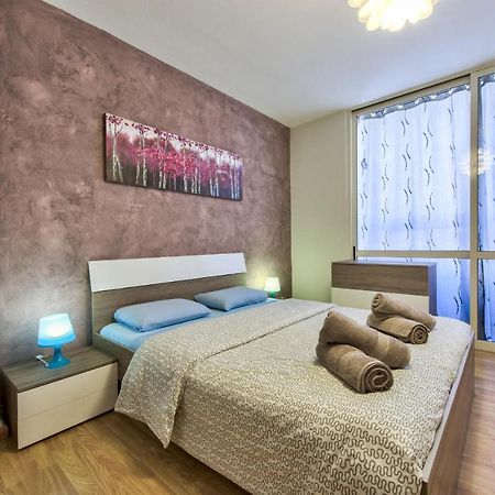 Spinola Court - Stunning Seaview Apartment & Penthouse On Spinola Bay By Shortletsmalta St. Julian's Exterior foto