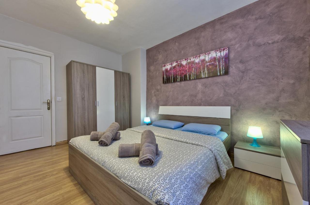 Spinola Court - Stunning Seaview Apartment & Penthouse On Spinola Bay By Shortletsmalta St. Julian's Exterior foto